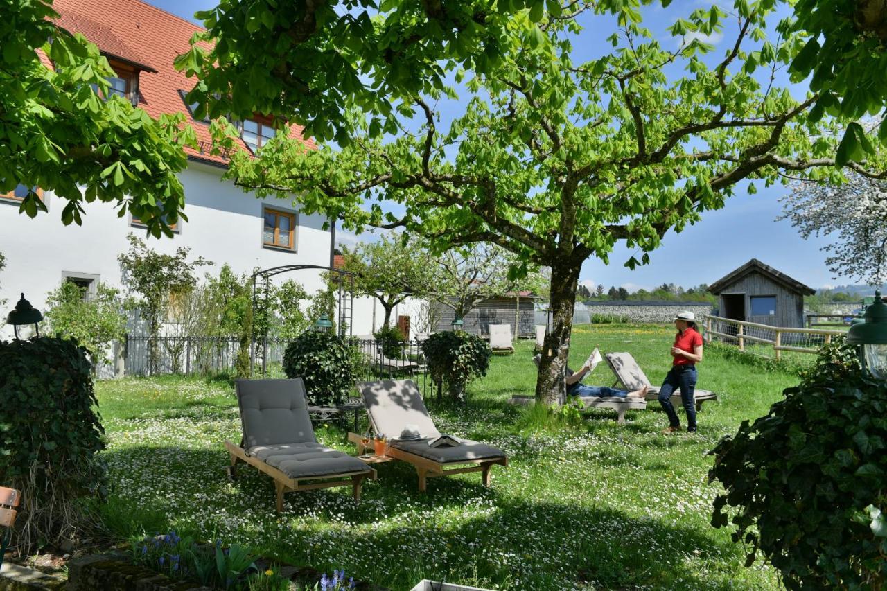Hotel Montfort-Schloessle Lindau  Exterior photo